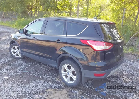 2014 Ford Escape Se z USA, uszkodzony, nr VIN 1FMCU9G99EUD55562